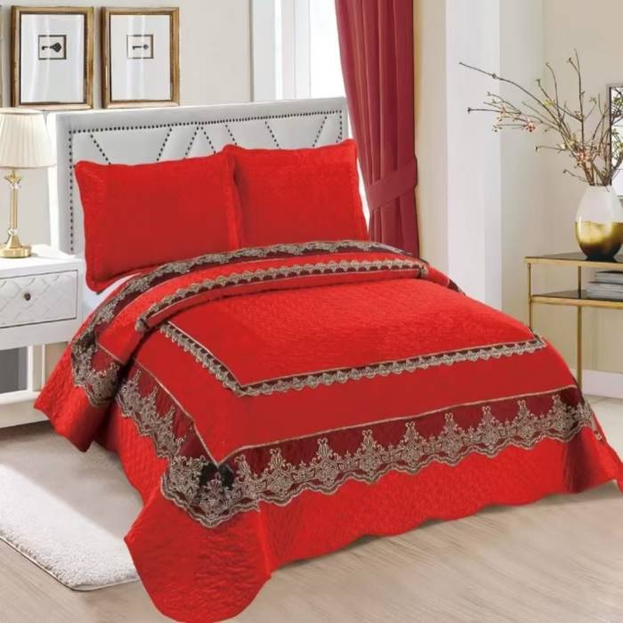 Cuvertura de pat cu 2 fete de perne